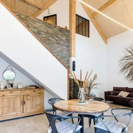 La Du Huga N°1 Villa